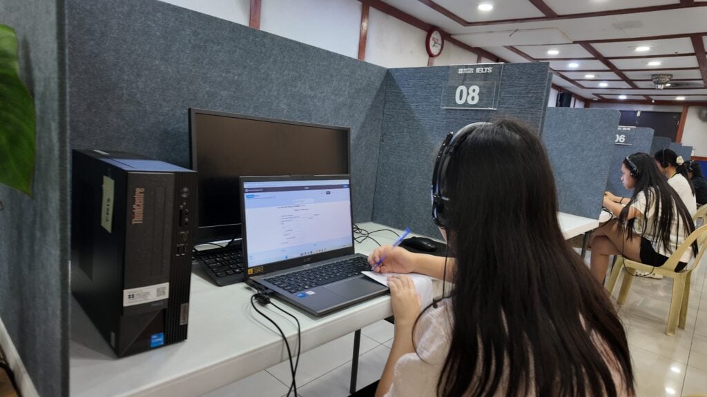 IELTS 8.5 Official - Mock Test