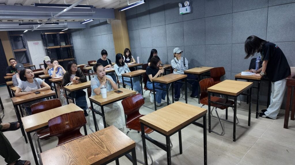 Lớp học IELTS ngày đầu tại Pines Baguio – chi phí du học Philippines cho khóa luyện IELTS